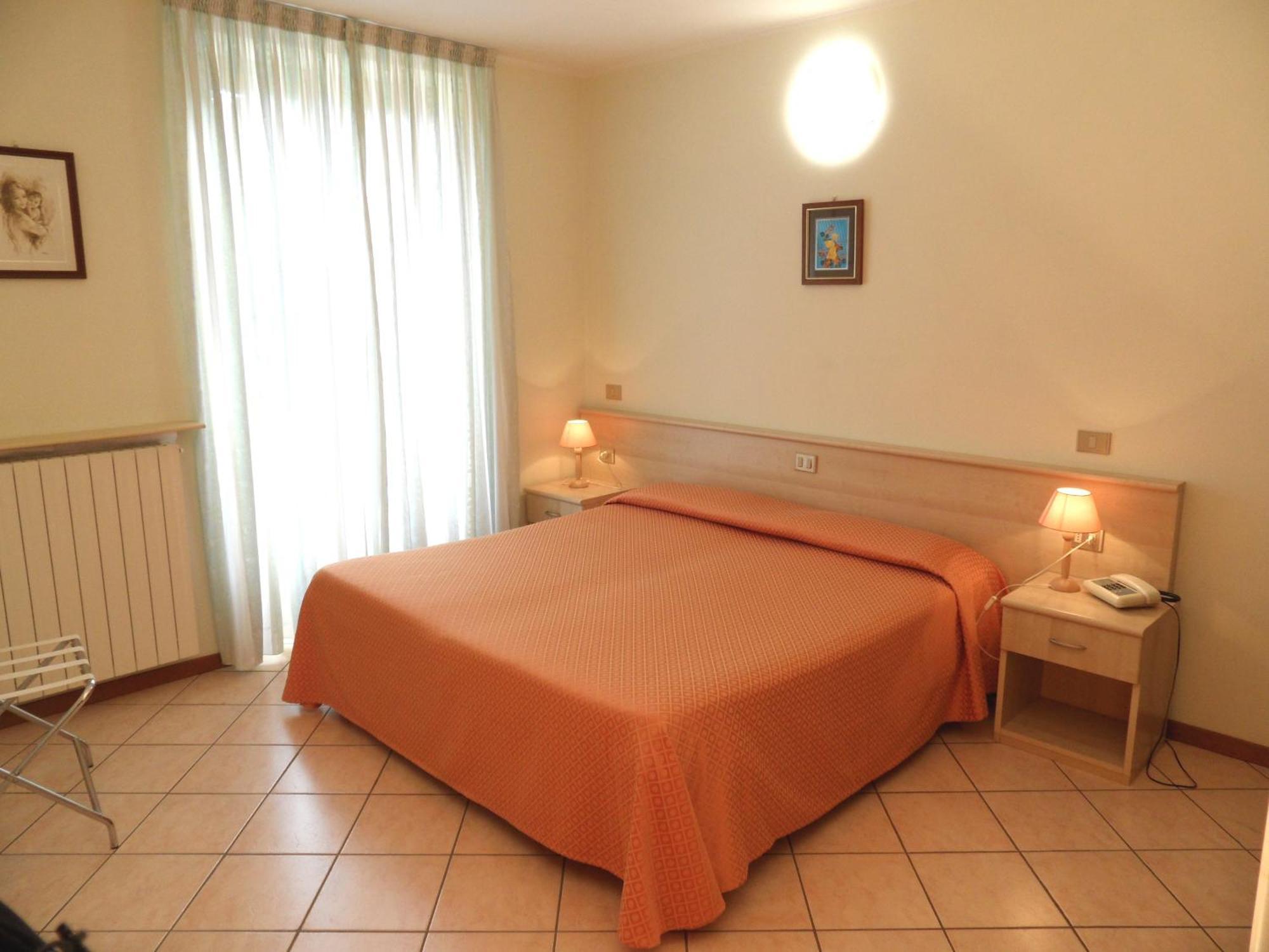 Casa Vacanze Touring Verbania Exterior photo